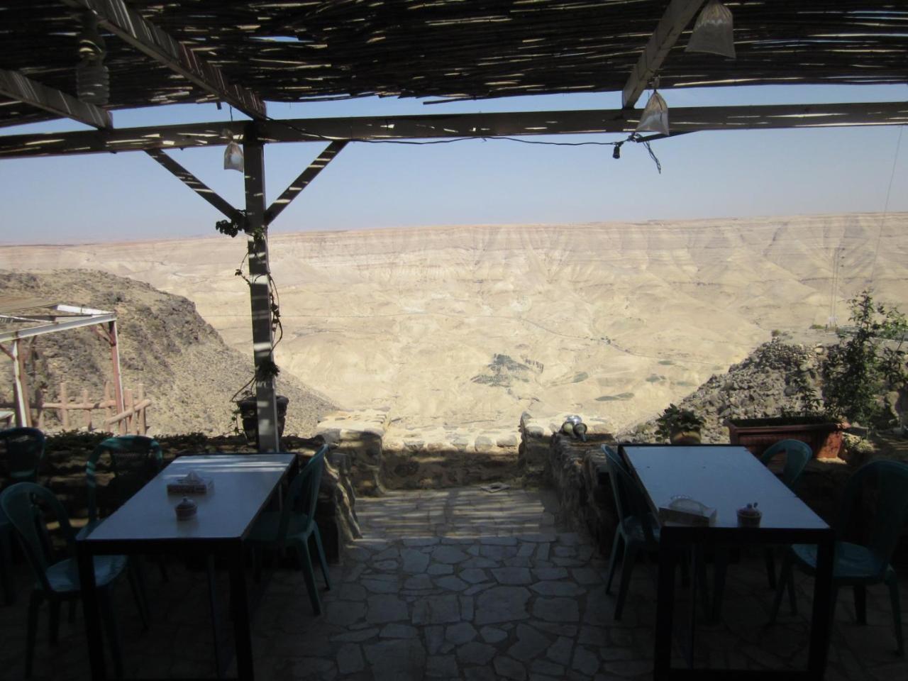 Trajan Guest House Al-Mughayer Exterior foto